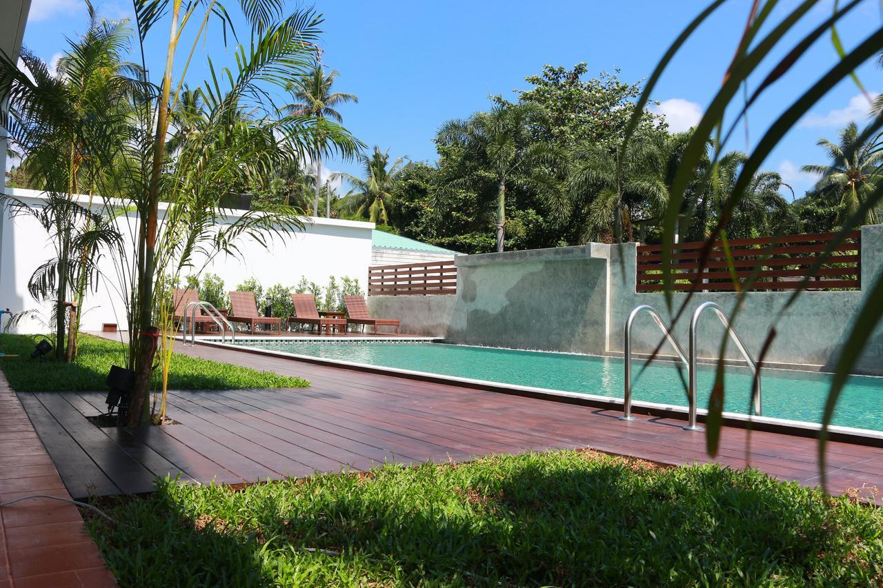 โรงแรม โรงแรมคริสตัล ละไม